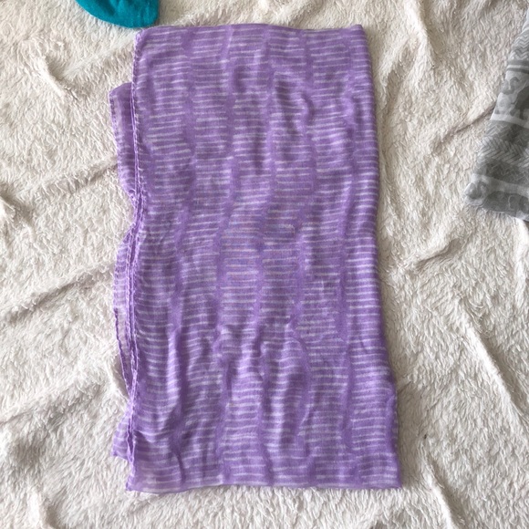 Bundle of 3 infinity scarves, all NWOT - Picture 3 of 4